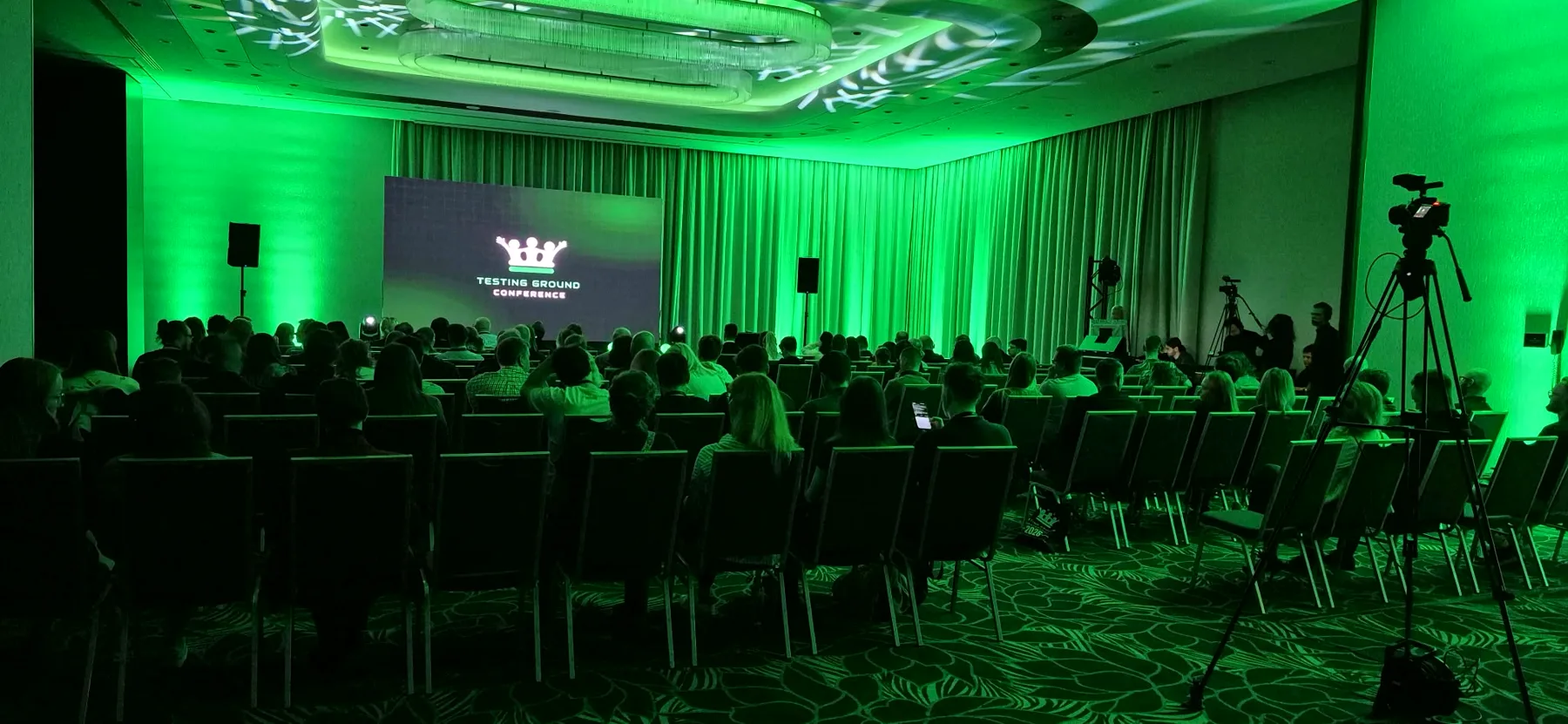 Widownia Testing Ground Conference 2026 podczas prelekcji